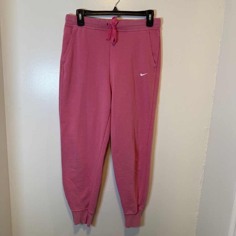 Nike pink dri-fit joggers women's size small